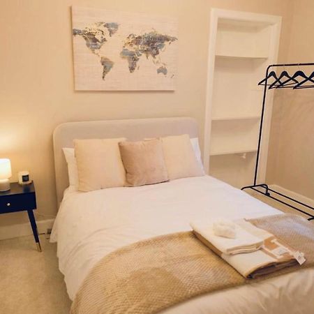 Luxury Apartment Dundee Eksteriør bilde